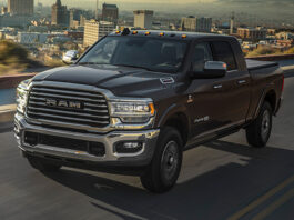 ram-2500-heavy-duty-2022.jpg